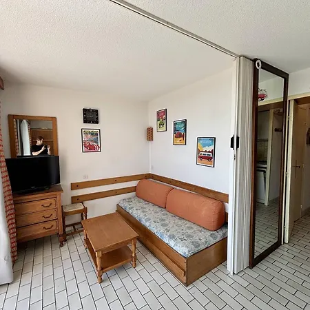 Cosy Proche Richelieu Avec Balcon, Piscine Et Parking - Fr-1-723-158 Agde