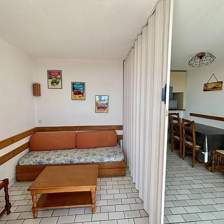 Cosy Proche Richelieu Avec Balcon, Piscine Et Parking - Fr-1-723-158 Apartamento