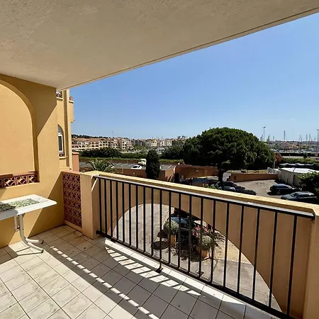 Cosy Proche Richelieu Avec Balcon, Piscine Et Parking - Fr-1-723-158 *
